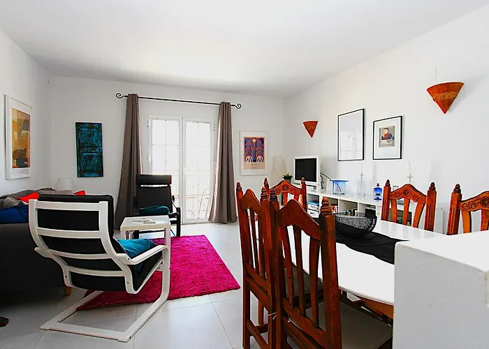 Stunning Views And Well Presented 2 Bed In Punta Lara Pc11 Nerja