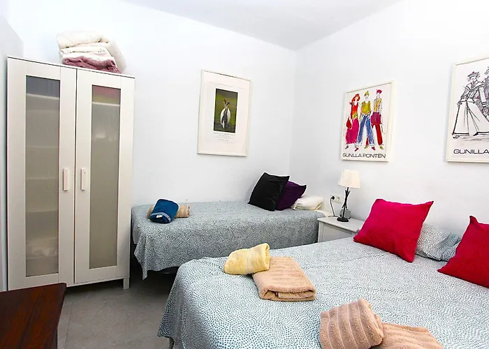 Stunning Views And Well Presented 2 Bed In Punta Lara Pc11 Villa *