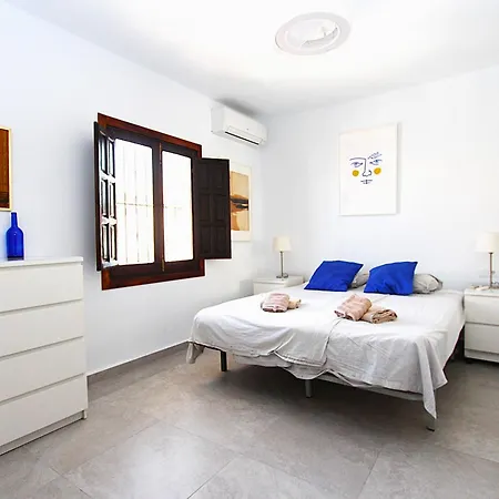 Stunning Views And Well Presented 2 Bed In Punta Lara Pc11 빌라 네르하
