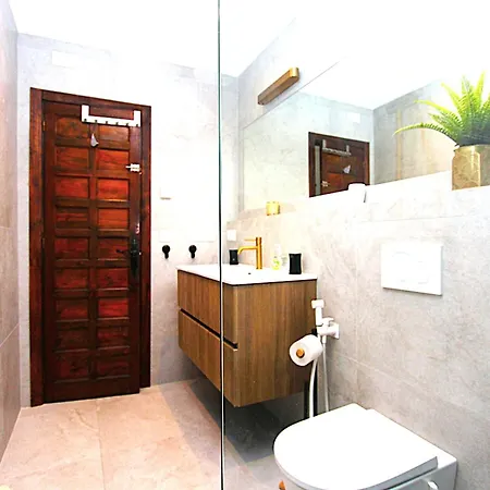 Stunning Views And Well Presented 2 Bed In Punta Lara Pc11 * Нерха